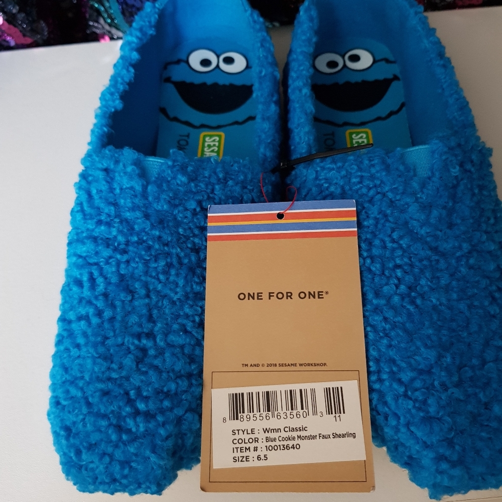 Tom's Cookie Monster shoes